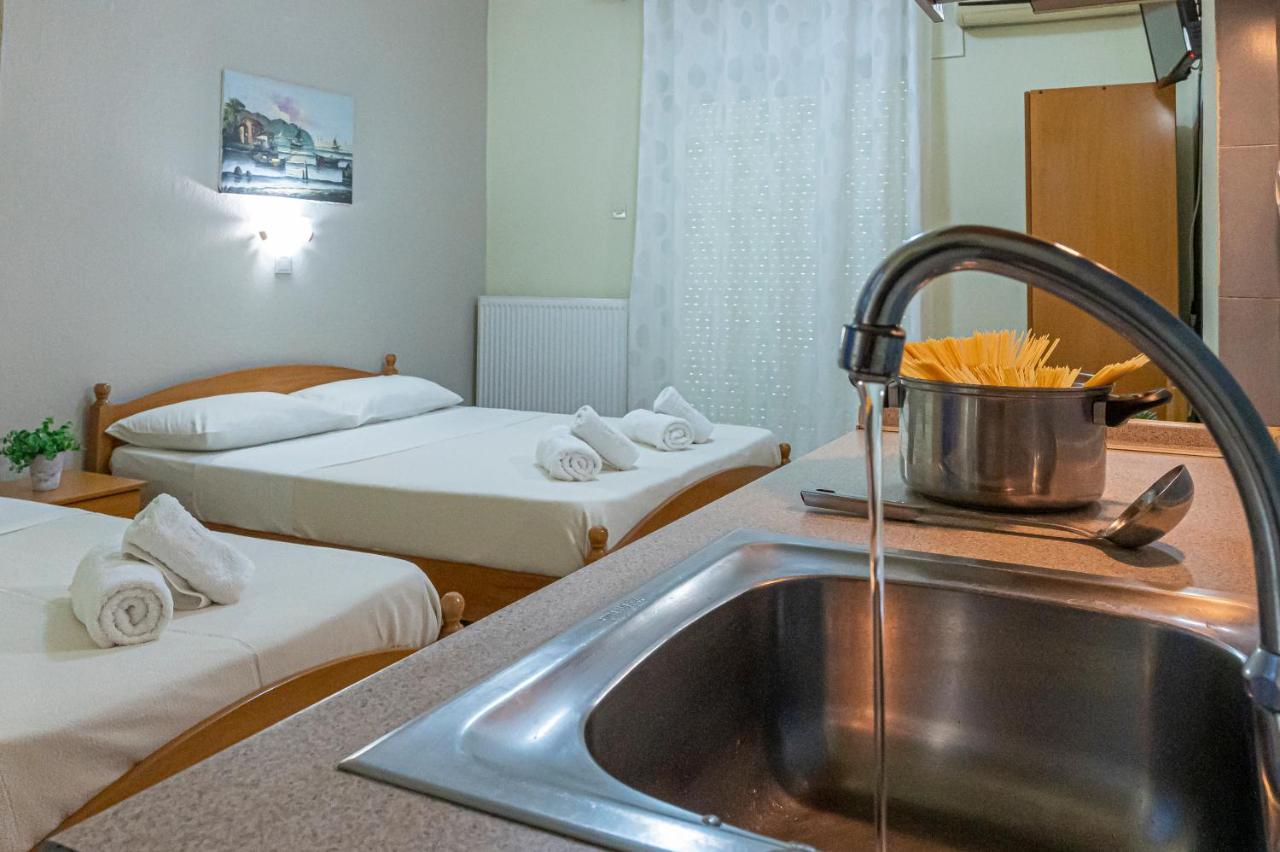 Lucia Hotel Paralia Kültér fotó